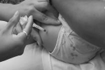 Vaccine mới ComBE Five không tiêm cho những trẻ nào để phòng nguy cơ phản ứng?