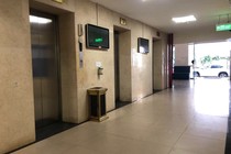 Vụ bé trai bị xâm hại ở thang máy: Tạm giữ hình sự người đàn ông 65 tuổi