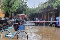 Phố cổ ngập, Hội An chuẩn bị sơ tán dân