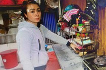 Thêm nạn nhân bị chủ quán bánh xèo hành hạ
