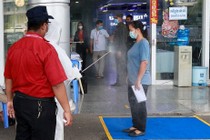 Bên trong Bệnh viện Chợ Rẫy Phnom Penh tại tâm dịch Covid-19