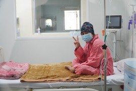 Lần đầu tiên tại Việt Nam: điều trị thành công cho bệnh nhân ung thư hạch