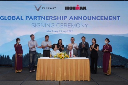 Việc trở thành Đối tác Tên và title partner của IRONMAN sẽ mang đến cho VinFast cơ hội liên kết thương hiệu nổi bật tại các sự kiện của IRONMAN toàn cầu.