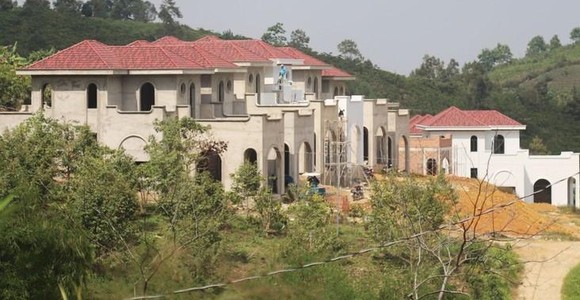Lâm Đồng chỉ đạo xử nghiêm vụ xây 22 căn nhà không phép 