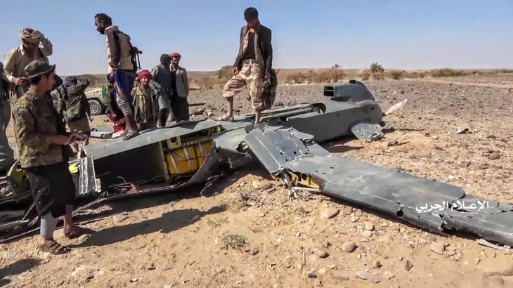 Chiến trường Yemen: Houthi tiếp tục tấn công, bắn hạ UAV CH-4 của Liên quân Ả rập Xê út ảnh 1
