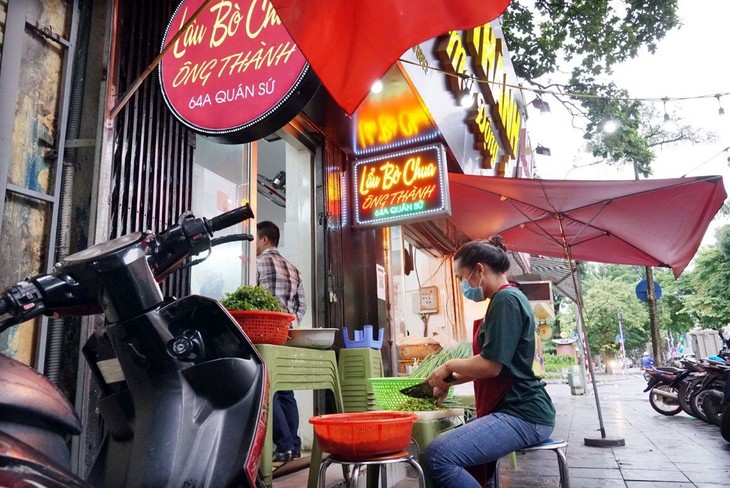 mo-nha-hang-ha-noi-1.1.jpg