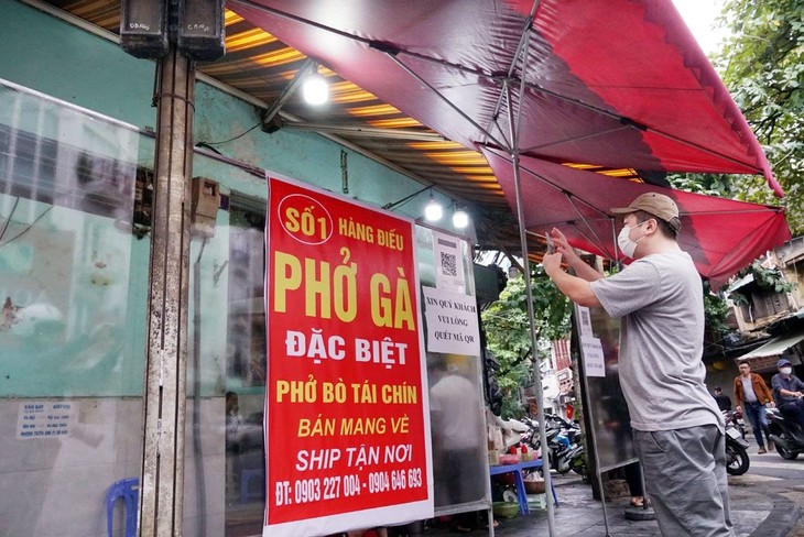 mo-nha-hang-ha-noi-3.jpg