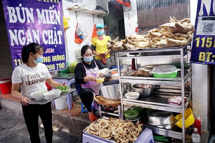 mo-nha-hang-ha-noi-4.jpg