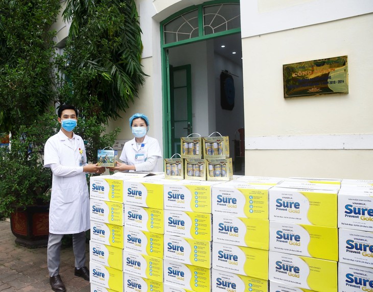 vinamilk-bac-si-2b.jpg