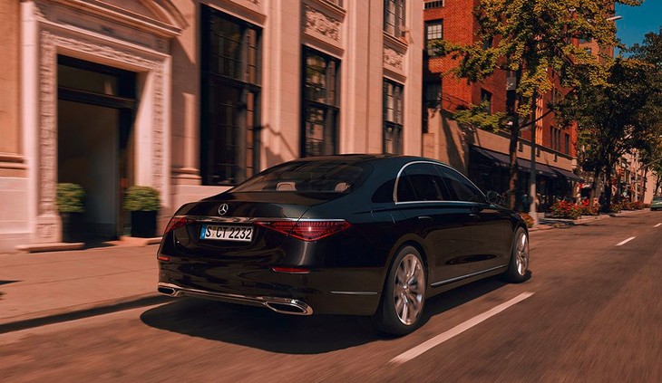 Bộ đôi Mercedes S 450 ra mắt thị trường Việt, giá từ 5,199 tỷ đồng ảnh 5 Bộ đôi Mercedes S 450 ra mắt thị trường Việt, giá từ 5,199 tỷ đồng ảnh 5