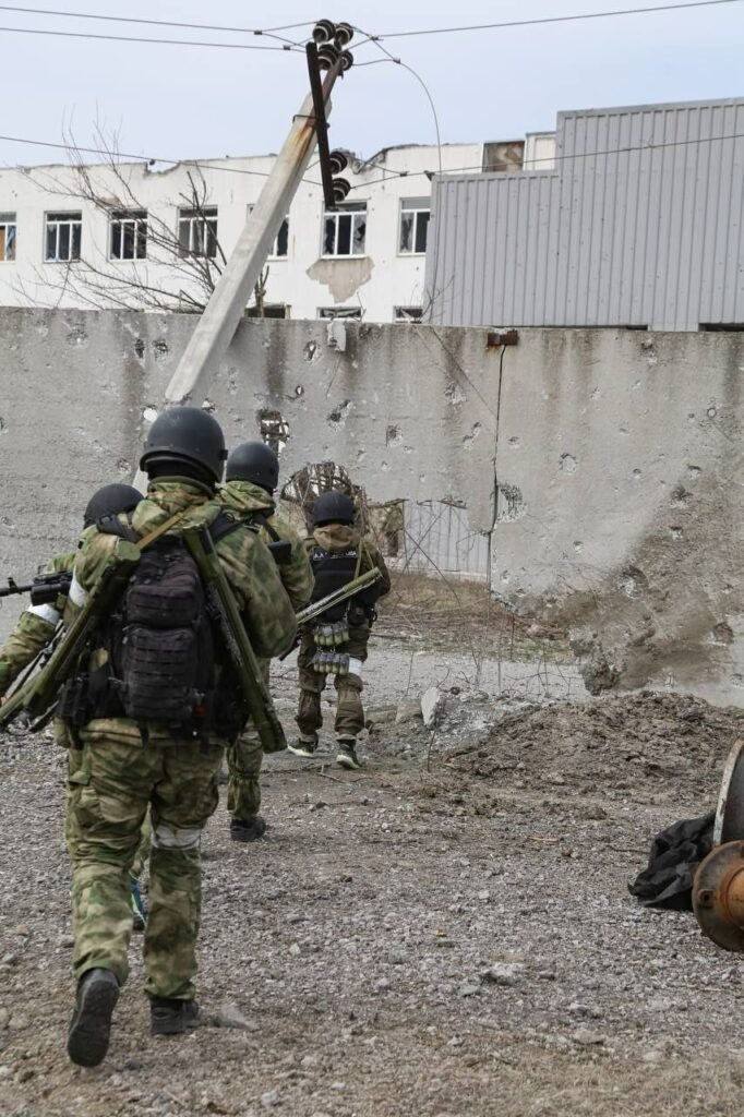 Nga thu quân, tăng cường phá hủy tiềm lực quân sự Ukraina ảnh 3