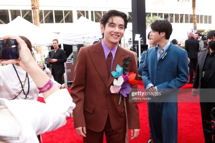 bts4.jpg