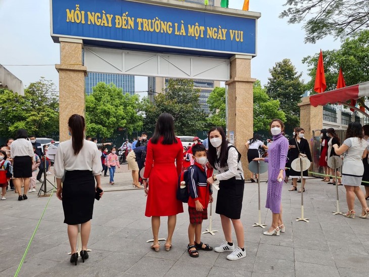 hoc-sinh-nam-trung-yen-3.jpg