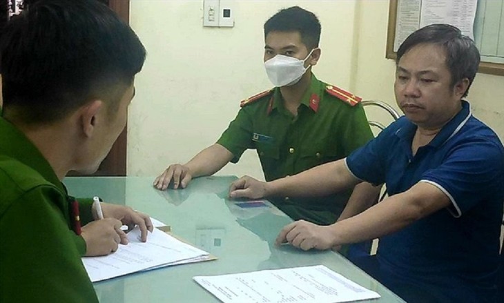 Đối tượng Nguyễn Tú Anh tại cơ quan công an (ảnh: Công an tỉnh Thái Bình). ảnh 1 dt-tu-anh.jpg