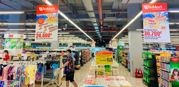 Nhà bán lẻ tăng cường khuyến mại nhân dịp SEA Games 31 và Quốc tế thiếu nhi 1/6 ảnh 1