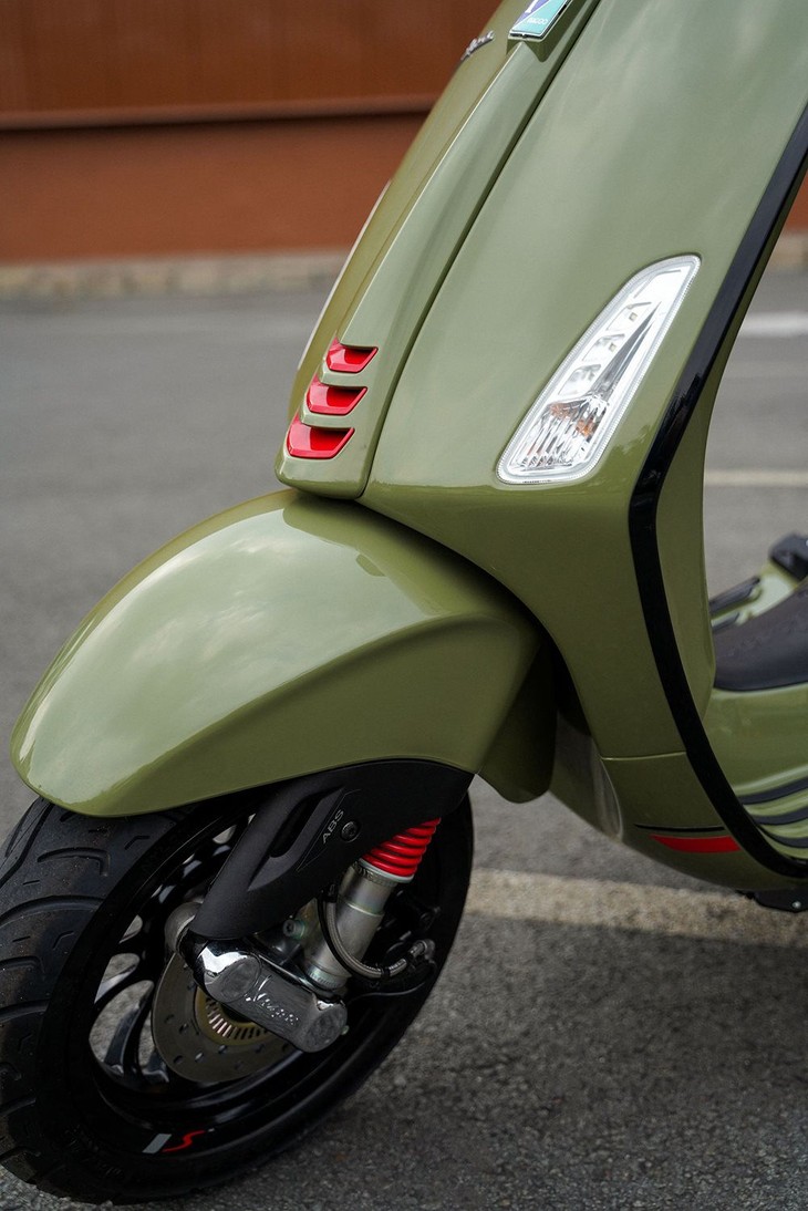 Vespa Sprint S Green Tenace. ảnh 6 vespa-sprint-s-green-tenace.jpg