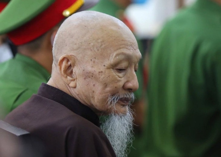 Ông Lê Tùng Vân tại phiên tòa. tinh-that-1.jpg
