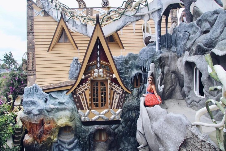 Biệt thự kỳ quái ở Đà Lạt "hút" khách nước ngoài