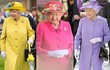 Giải mã cách chọn màu trang phục của Nữ hoàng Elizabeth II