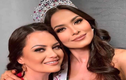 Tân Miss Universe, bị fan chê già gần bằng mẹ khi khoe ảnh chụp chung