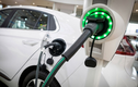 Đề xuất giảm giá điện cho người sử dụng xe ôtô điện