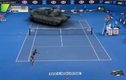 Tay vợt số 1 thế giới chơi tennis với xe tăng