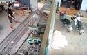 Video: Nhà dân rung bần bật, đồ đạc rơi đổ vì động đất ở Mộc Châu