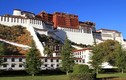 Huyền bí cung điện khổng lồ trên đất Tây Tạng
