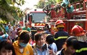 Cháy lớn giữa Sài Gòn, cả công ty may đổ sập