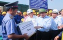Phó Thủ tướng Nguyễn Xuân Phúc kiểm tra dự án xây dựng cầu Ghềnh