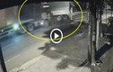 Video: Xe container lao sang làn ngược chiều, húc lật xe tải ở Hải Phòng