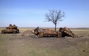 Xem xác xe tăng Nga giữa vùng miền đông Ukraine
