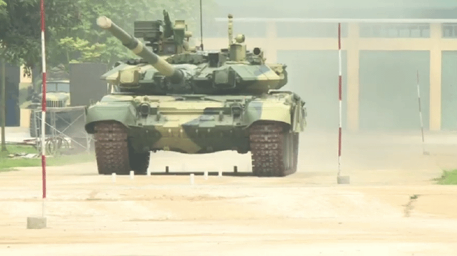 Nghi vấn Myanmar âm thầm nhập khẩu xe tăng chủ lực T-90S/SK