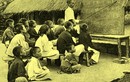 Loạt ảnh để đời về nghề “gõ đầu trẻ” ở Việt Nam xưa 