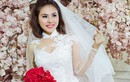 Diễn viên Vân Trang xinh đẹp trong trang phục cô dâu