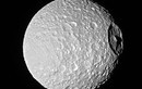 Chùm ảnh phân giải cao về Mặt trăng Mimas của sao Thổ