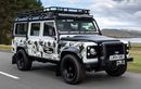 Land Rover Classic Defender Works V8 Trophy II 2023 từ 6,4 tỷ đồng