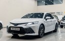 Toyota Camry Hybrid biển "tứ quý 8" bán hơn 2,5 tỷ tại Hà thành