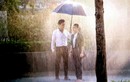 Việt Anh khoe ảnh dưới mưa hậu trường "Hướng dương ngược nắng"