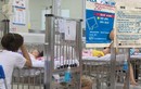 Chi phí khám chữa ở khoa Quốc tế BV Nhi TW nghi cho trẻ uống thuốc hết hạn “chát” cỡ nào?