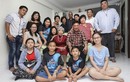 Cách gia đình 4 thế hệ người Singapore giữ “hồn Tết“