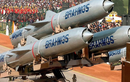 Láng giềng Philippines mua tên lửa chống hạm BrahMos để làm gì?