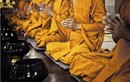 Ngôi chùa Thái Lan bỏ hoang vì nhà sư phải đi cai nghiện
