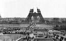 Bộ ảnh hé lộ quá trình xây dựng tháp Eiffel nổi tiếng nước Pháp