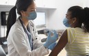 Tiêm nhầm vắc xin COVID-19 cho trẻ em: Các nước xử lý sao? 