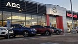 Đại lý Nissan bị phạt gần 11 tỷ đồng vì ép khách mua xe kèm "lạc"