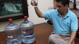 Người tiêu dùng hoang mang vì nước uống đóng chai 