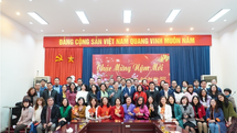 Chủ tịch Phan Xuân Dũng chúc mừng năm mới cán bộ, công nhân viên Liên hiệp Hội Việt Nam