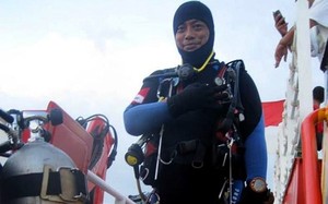 Thợ lặn Indonesia tử vong khi tham gia tìm kiếm máy bay Lion Air