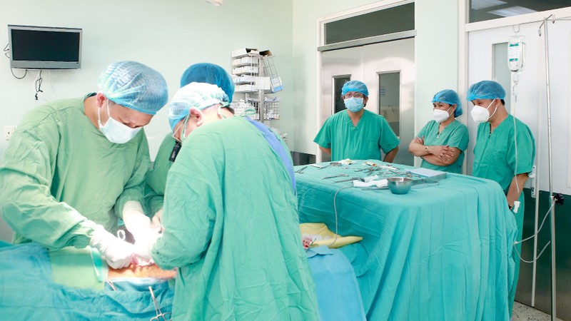 Đâu là lần đầu tiên giữa năm - Tây Nguyên: Bài hát đầu năm là 2 người-Hinh-2
